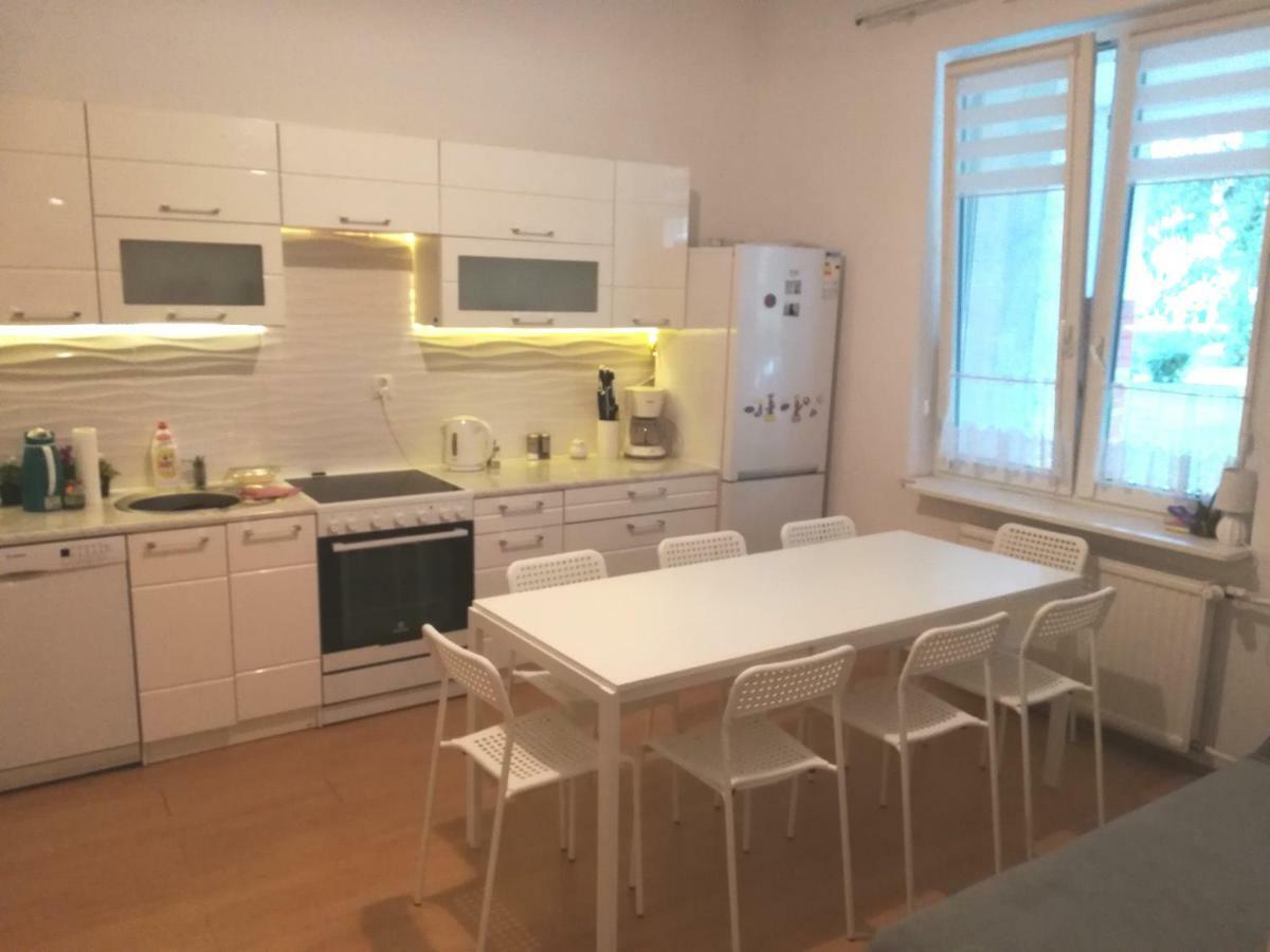 Apartament Blisko Morza Kolobrzeg-Podczele Lejlighed Eksteriør billede